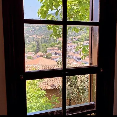 Sirince Bahce * Selcuk